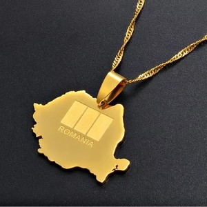 Rumänien-Karten-Design Anhänger-Halsketten 18K Vergoldet Roségold Plattiert Edelstahl Rumänische Karten-Halskette für Damen und Herren - Product Image 3