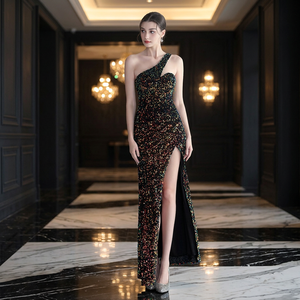 Robe de soirée mi-longue en mousseline de cachemire à taille empire et fines bretelles, coupe trapèze, avec effet couleur magique et silhouette plage, idéale pour les soirées. - Product Image 4
