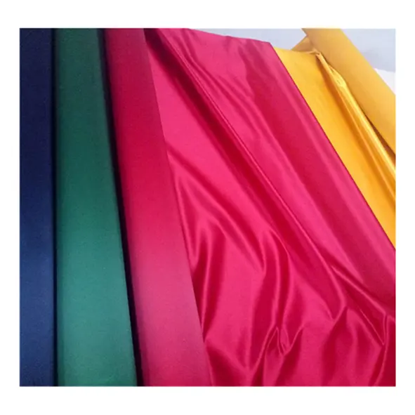 Tessuto per abiti in raso all'ingrosso vari colori tessuti in raso di seta grezza, rotolo di nastro personalizzato stampato in raso di seta con logo