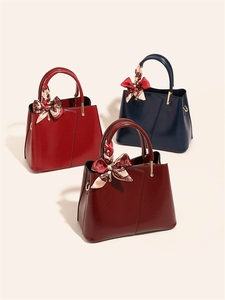 Borsa Stile Mamma, Rossa per Matrimoni 2025, Elegante Borsetta per Nonne di Mezza Età, Regalo di Compleanno - Product Image 3