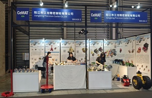 Dongkrak Botol Hidrolik Baja Portabel 32 Ton untuk Mengangkat Kontainer Kaku dengan Tinggi Angkat 31cm Set Roda Tanpa Rem - Product Image 6