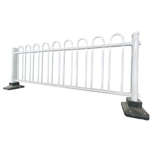 Thành phố đường guardrailsurban giao thông guardrails Road dividers U hình giao thông chống va chạm lan can municipal guardrails - Product Image 1