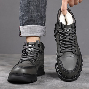 Bottes d'hiver pour hommes en cuir véritable, hauteur cheville, bout rond, doublure en fourrure, semelle extérieure antidérapante en caoutchouc, semelle intermédiaire en EVA, chaudes pour l'extérieur - Product Image 4