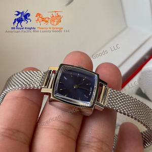 Montre carrée compacte et raffinée de qualité 5A pour femmes, au style classique et moderne - Product Image 2