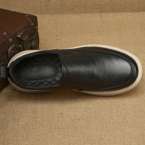Mocassins pour hommes en cuir à bout rond, semelle extérieure en caoutchouc, semelle intermédiaire en EVA, amortis, toutes saisons, chaussures décontractées et professionnelles - Product Image 3