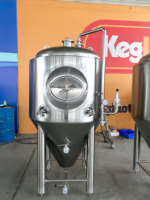Fermenteur conique de haute qualité 3000L, équipement de brassage de bière, équipement de fermentation en acier inoxydable 304 de qualité alimentaire, réservoir de fermentation Unitank