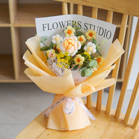 Bouquet de fleurs artificielles en crochet tricoté à la main, mélange de roses, pour la décoration de la maison, pour la Saint-Valentin, les anniversaires, les mariages