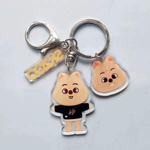 KPOP <span class=keywords><strong>Stray</strong></span> Kids SKZ lindo llavero de plástico de dibujos animados UV impreso foto Digital acrílico llavero acero inoxidable tipo Metal para llaves - Product Image 3