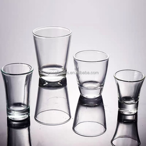 <span class=keywords><strong>Bicchieri</strong></span> personalizzati con logo personalizzato <span class=keywords><strong>da</strong></span> 60ML di <span class=keywords><strong>Vodka</strong></span> bicchierino di vetro Mini bicchierino con Logo personalizzato personalizzato - Product Image 2