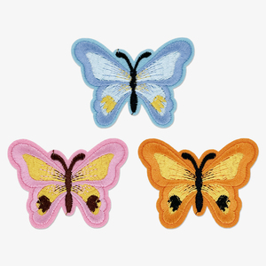 Parche Bordado Personalizado al por Mayor, Termoadhesivo o para Coser, con Forma de Mariposa Colorida, para Ropa, Sombreros y Manualidades - Product Image 3
