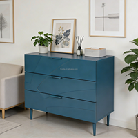 Armoire en bois moderne à 3 tiroirs Grande capacité Gain de place pour appartement Hôtel Chambre à coucher Utilisation durable Salon Meubles de maison