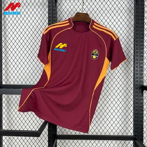 Completo da Calcio Roma 2025-2026 Apennines Club, Maglia Casa Stadio Giallorossi Classica di Alta Qualità, 100% Poliestere Asciugatura Rapida, Logo Sinistro - Product Image 1