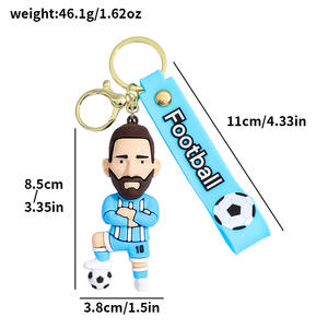 <span class=keywords><strong>Porte</strong></span>-clés 3D en PVC de joueurs de football Chongjie : Ronaldo, Messi, Modric, Yamal, Pulisic, Vinicius, Saka, N'Dicka - Product Image 2