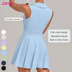 Robe de tennis Janya respirante, extensible dans quatre directions, anti-humidité, col en V, sans manches, avec short intégré et poches séparées - Product Image 4