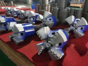 ดอกสว่าน PDC ขนาด 215 มม. 200 มม. แบบ 4 ปีก ผลิตจากเหล็กอัลลอยด์ สำหรับเจาะบ่อน้ำและเหมืองแร่ รับประกัน 1 ปี ผลิตด้วยกรรมวิธีการตีขึ้นรูปพิเศษ - Product Image 6