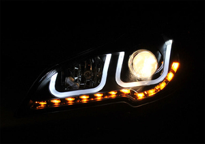 Tipo U HA CONDOTTO il faro 2010-2013 Anno HA CONDOTTO Le Luci di Testa Lente Del Proiettore per <span class=keywords><strong>Subaru</strong></span> <span class=keywords><strong>Outback</strong></span> - Product Image 4