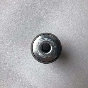 قطع غيار السيارات AB31-3069-AB UC3C-34460-A 1735761 جلبة الذراع السفلي الأمامي لسيارة رينجر T6 - Product Image 1