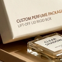Boîte à parfum rigide en deux parties, blanche, de luxe, personnalisée, avec couvercle amovible, doublure en éponge réutilisable, boîte cadeau haut de gamme