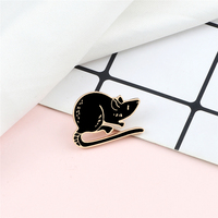 Broches en émail Rats noirs et blancs de dessin animé, mignonnes, en forme de souris, pour sacs, vêtements, revers, badges, bijoux de mode, cadeau pour ami