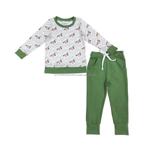 Conjunto de Ropa para Niñas, Sudadera con Capucha y Pantalones con Bolsillos, Estampado de Camuflaje Gris, Spandex Suave/Algodón Orgánico, Boutique Trendyism, Venta al Por Mayor - Product Image 6