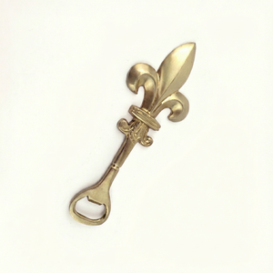 Abridor de botellas de latón Fleur De Lis, abridor de cerveza hecho a mano de estilo vintage, herramienta decorativa para bar, cocina y restaurante - Product Image 1