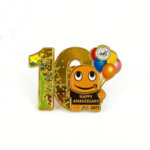 Pins <span class=keywords><strong>de</strong></span> Solapa Personalizados, Antiguos, Modernos, Tradicionales, <span class=keywords><strong>de</strong></span> Esmalte Suave y Duro, con Diseño Colgante <span class=keywords><strong>de</strong></span> Cadena - Product Image 2