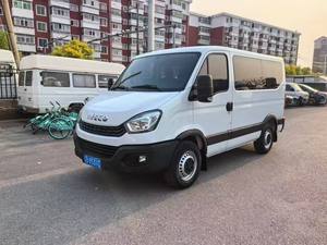 Furgoneta <span class=keywords><strong>Iveco</strong></span> <span class=keywords><strong>Daily</strong></span> Usada, <span class=keywords><strong>9</strong></span> Asientos, Motor Diésel, Transmisión Manual, Cilindrada 2.0T, Bajo Consumo de Combustible - Product Image 2