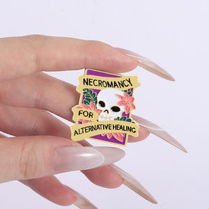 Halloween Schädel Emaille Pin Horror Ghost Brosche Punk Abzeichen Geschenk für Rucksack Kleidung Männer Schmuck Großhandel - Product Image 4