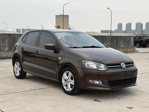 <span class=keywords><strong>Volkswagen</strong></span> <span class=keywords><strong>Polo</strong></span> 1.4L Hatchback Usata con Guida a Sinistra, Cambio Automatico, Sedili in Pelle, Telecamera Posteriore, Pneumatici R15 - Vendita all'Ingrosso - Product Image 4