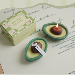 Nouvelles Ventes Directes Usine Bougies Artisanales à l'Avocat pour l'Aromathérapie Faible MOQ Écologiques Décoration Maison Parfumées aux Fruits Fêtes Anniversaires - Product Image 2