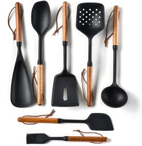 Juego de utensilios de silicona con logotipo personalizado, mango de madera, sin BPA, herramientas de cocina, venta al por mayor directa de fábrica para marca privada - Product Image 1