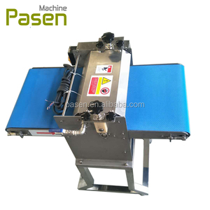 Máquina cortadora <span class=keywords><strong>de</strong></span> forma <span class=keywords><strong>de</strong></span> flor <span class=keywords><strong>de</strong></span> molleja <span class=keywords><strong>de</strong></span> pato <span class=keywords><strong>de</strong></span> pollo para procesamiento <span class=keywords><strong>de</strong></span> carne | Máquina cortadora <span class=keywords><strong>de</strong></span> calamar a la <span class=keywords><strong>venta</strong></span> - Product Image 1