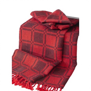 Couverture Polaire Luxe Ultra Douce en Coton Écologique à Poids Moyen, Très Populaire, Rayée, pour Toutes Saisons, Idéale pour l'Extérieur - Product Image 1