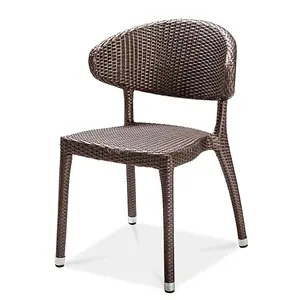 Chaise empilable avec dossier en rotin et plastique, pour maison ou intérieur, chaise à dossier incurvé, meubles d'extérieur en osier coloré marron