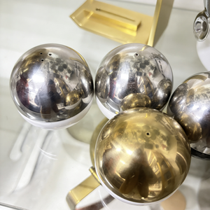 Salero y Pimentero Redondos con Logotipo Personalizado, Mecanizados por CNC, Aprobados por ISO9001 para Mecanizado de Pequeños Lotes, Tarro de Especias Premium para Mesa - Product Image 1