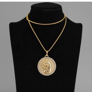 Colgantes de Acero Inoxidable con Diseño de Caballo, Chapados en Oro de 18K, Joyería con Forma de Animal Estilo Hip Hop para Mujeres, Hombres, Unisex, para Fiestas y Ocasiones - Product Image 5
