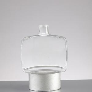 Fournisseur renommé de bouteilles en verre pour gin français, bouteille en verre pour liqueur, tequila, gin, <span class=keywords><strong>rhum</strong></span>, brandy, whisky, 500 ml, 700 ml, 750 ml, bouteille en verre Boli - Product Image 5