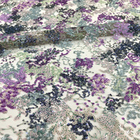 Robe Cheongsam à Paillettes Grandes et Petites Broderies Géométriques Tissu Pailleté Tendance