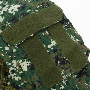 Combinaison de chasse camouflage - Tissu en maille respirant et motif camouflage numérique pour paintball, randonnée et jeux tactiques - Best Seller - Product Image 6