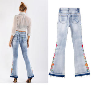 Fabrication sur mesure de haute qualité taille haute pour <span class=keywords><strong>femme</strong></span> broderie de <span class=keywords><strong>fleurs</strong></span> 3D pantalon en denim pantalon pour dames jeans évasés décontractés - Product Image 1