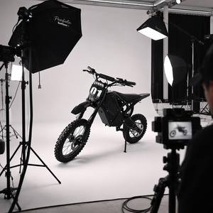 <span class=keywords><strong>Moto</strong></span> électrique tout-terrain 2026 à moteur central 21-30Ah MX Enduro <span class=keywords><strong>de</strong></span> niveau débutant pour adolescents et adultes - Product Image 2