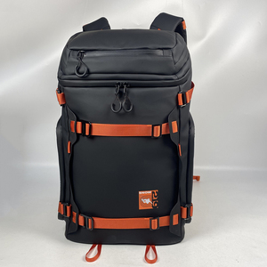 Sac à dos pour chaussures de <span class=keywords><strong>ski</strong></span> en cuir PU mat de nouvelle conception, résistant à l'eau, léger, pour chaussures de snowboard et casque de voyage - Product Image 6