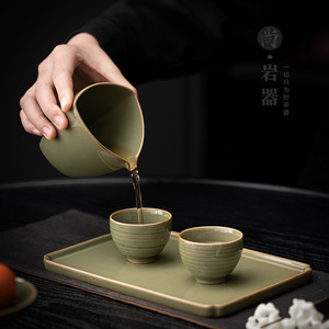 Taza de Cerámica para Té, Diseño Triangular Retro de Porcelana con Esmalte Verde Bambú, Juego de Té Kung Fu sin Tapa, Condado de Dehua - Product Image 2