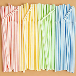 PLA biodegradabile eco-friendly compostabile monouso cannucce 100 pz pacchetto sfuso colori personalizzati stile moderno per il compleanno - Product Image 1