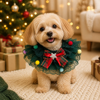 Écharpe de Noël pour chien en dentelle multicouche faite à la main, rouge et verte, pour animaux de compagnie, accessoire de cou pour fêtes de fin d'année, cadeau pour chat et chiot, vente en gros