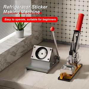 Kit de Máquina para Hacer Pegatinas Magnéticas para Refrigerador con Certificación CE de 63.5*63.5mm, con Cortador de Metal y 1000 Piezas de Materiales - Product Image 4