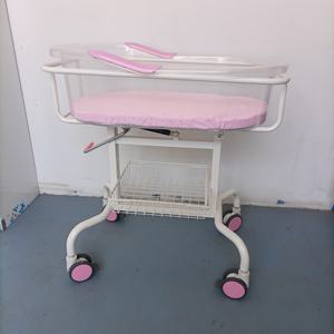 Cuna Pediátrica de Grado Hospitalario <span class=keywords><strong>con</strong></span> Ruedas <span class=keywords><strong>con</strong></span> Bloqueo, Altura Ajustable, Estructura Metálica, Cama para Bebés para UCI y <span class=keywords><strong>Maternidad</strong></span> - Product Image 1