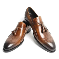 Chaussures de marche quotidiennes décontractées pour hommes avec dessus en cuir véritable et pompon Mocassins plats authentiques fabriqués à la main Design populaire
