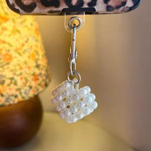 Portachiavi Piccolo Huggie Trasparente e Grande Accessorio Amorevole da Donna Versatile per Servizi Fotografici Ciondolo Ornamentale - Product Image 3