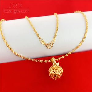 Collar de clavícula de manzana hueca de oro de Vietnam de imitación de moda japonesa y coreana para mujer Europa y América transfronteriza - Product Image 6